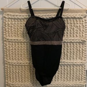 One-piece mastectomy swimsuit